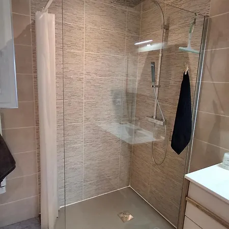 Πανσιόν Le Des 3 Moulins 3*